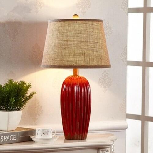 American retro ceramic table lamp bedroom bedside lamp European modern and simple color painted ceramic desk lamp free shipping