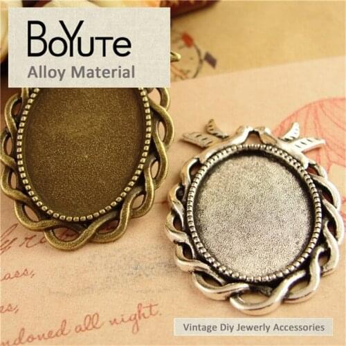BoYuTe (30 Pieces/Lot) 25*18MM Cabochon Base Vintage Diy Accessories Parts Antique Bronze Silver Flying Dove Base for Pendants