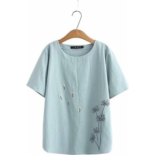 Plus size O neck embroidery cotton women loose tshirts 2020 new summer casual ladies soft t shirts female tops t-shirts white