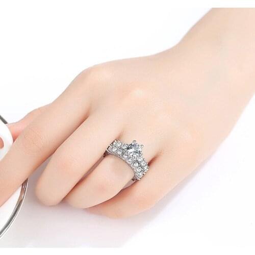 Hot Sale 2 Pcs/Set Ladies luxury Oversized Zircon Ring Exquisite Workmanship Gorgeous Radiant Fashion Wedding Jewelry