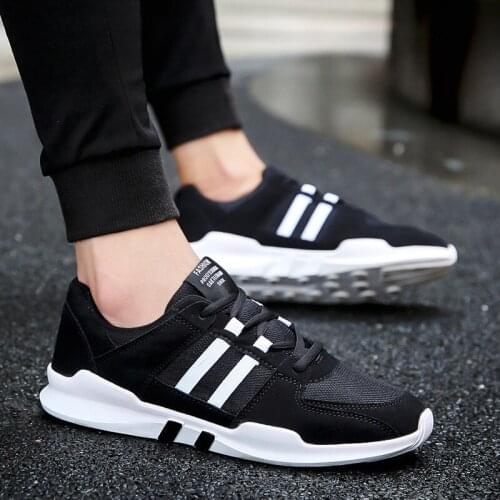 Spring and summer 2019 new breathable mesh cloth lace up sports shoes leisure student running color matching