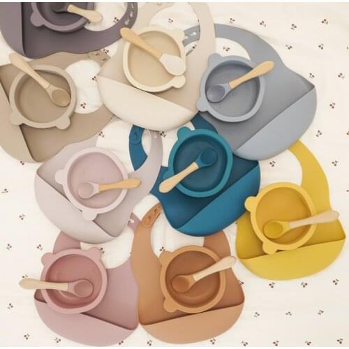 Designed Newborns Bibs For Children Fashionable Feeding Soft Silicone Cloths Saliva Towel Solid Color Bowl And Spoon Baby Stuff