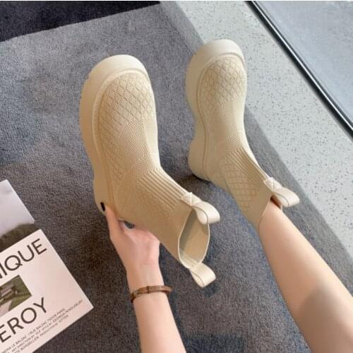 2021 Autumn New Women Socks Shoes Breathable Martin Boots Women Thick-soled Casual Net Red Knitted Short Boots Botas De Mujer