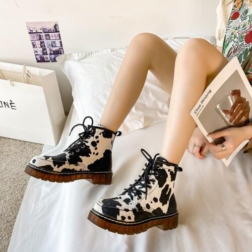 Women High Quality Comfortable Cow Pattern Female Boots Women Motorcycle Boots Autumn Winter Fashion Solid Color Martin Boots