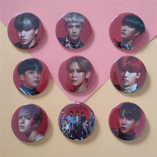 1pcs Kpop ATEEZ Badge TREASURE EP.MAP To Answer Photo album brooch Accessories kpop ATEEZ New arrivals