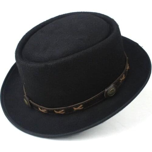 Fashion Men Women Pork Pie Hat with Punk Belt Fedora Hat for Gentleman Wool Flat Fedorta Hat