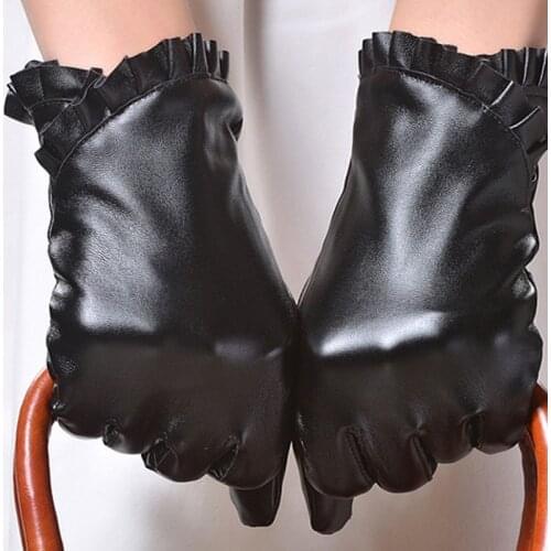 New Fashion Women Leather Gloves Winter Coral Fleece Warm Driving Gloves Made Of Italy Genuine Leather Lace Hand Gloves Mittens