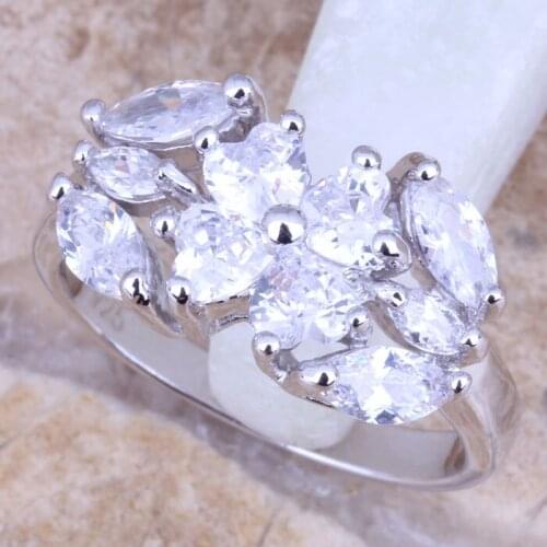 Luxurious White CZ Silver Plated Womens Ring Size 6 / 7 / 8 / 9 R1027