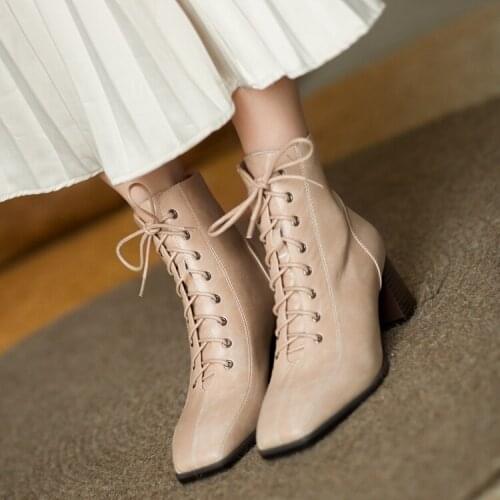 2021 winter Genuine Leather Women Boots fashin ZIP Ankle Boots Square Toe Thick Heel Cross-tied Women Shoes ROMAN HEELS