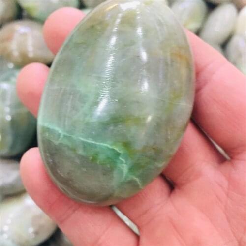 100g Natural crystal Play with the stone stone rolling palmetto stone treatment 1pcs