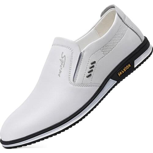 2021 Spring and Autumn New Casual Fashion Leather Casual Shoes Slip on Comfortable Leather Shoes for Male Flat Mens Casual Shoe