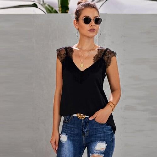 Women Casual Sleeveless Tops Sexy V Neck Lace Patchwork Tee Ladies Tops Vest Womens Shirt Breathable Bottoming Vests Outfit