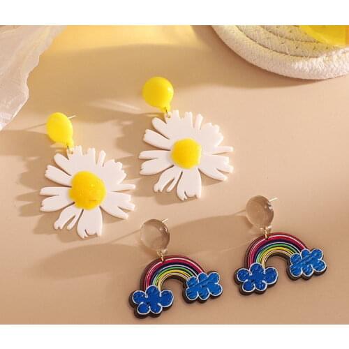 Fashion Acrylic Rainbow Earrings for Women Cutout Solid Daisy Drop Earrings Summer Boutique Jewelry Wholesale
