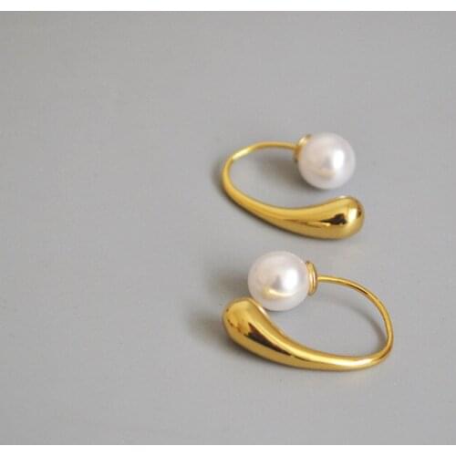 Korean Gold Plated Metal Irregular Statement Pearl Stud Earrings Round Earring Jewelry
