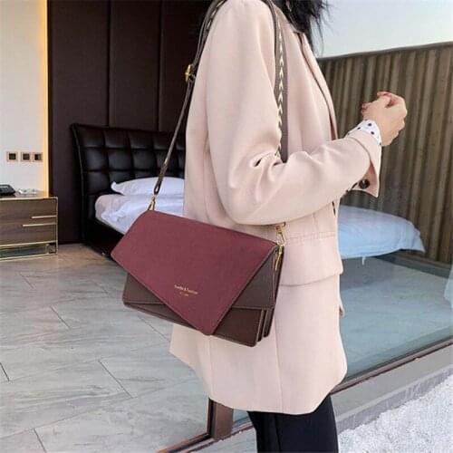 Fashion Retro Design ersion of Joker Handheld Frosted Bag Women 2021 New VCrossbody Shoulder Bags Slung Small Square Bag Handbag