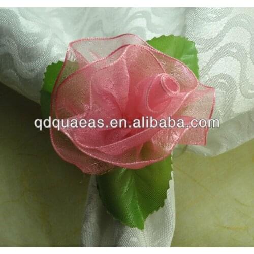 Band rose napkin ring