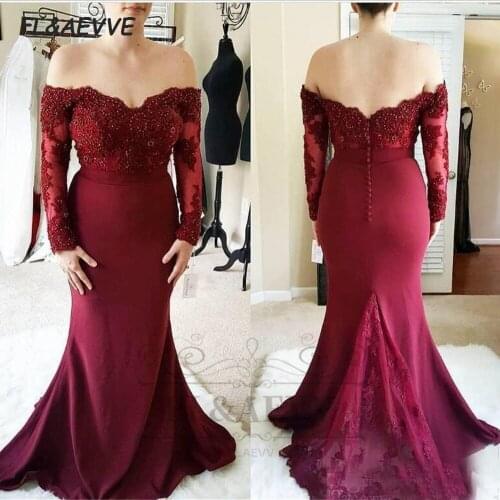 Vintage Lace Bridesmaid Dresses Long Sleeves 2021 South African Lace Applique Bridesmaid Dress Black Girls Wedding Party Gown