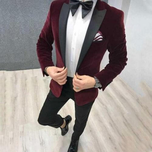 Slim Fit Velvet Men Suits for Wedding Groom Tuxedos Peaked Lapel 2 Piece Man Jacket with Black Pants tailor made Suit