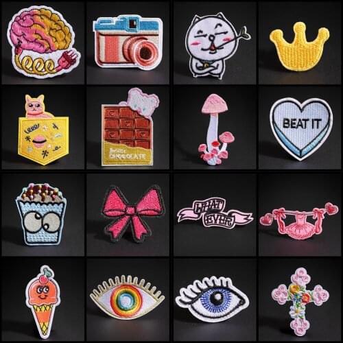 Beautiful Cartoon Chocolate bear Iron on Patches or clothes iron patch on cartoon patch applique badge clothing accessory