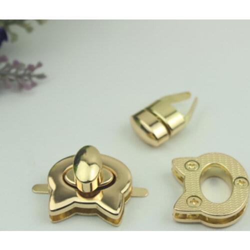 Cute Cat Bag Twist Lock Metal Hardware Buckle Bag Clasp Cat Head Shape Twist Lock Durable DIY Bag Hardware Accessories Wholesale