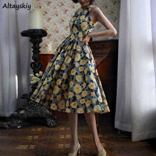 Dress Women Vintage Loose Temperament High Waist Hollow Out Sexy French Style A-line Party Floral Fashion Sleeveless Lady Casual