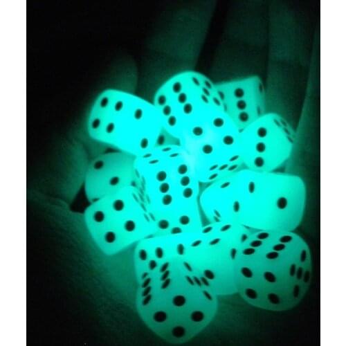 5 PCs 6 Sided 14mm Noctilucent Dice Cubes Night Light Luminous Fun Night Bar KTV Entertainment Game Dices Wholesale