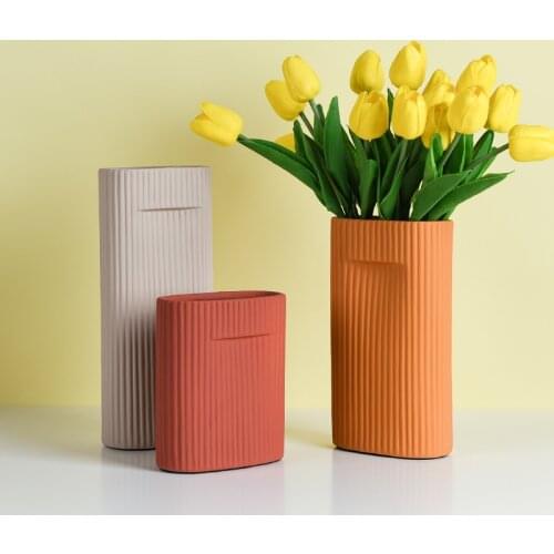 Morandi Modern Flower Vase Handmade Ceramics Vases For Centerpieces For Weddings Home Decor Country Style Home Decoration