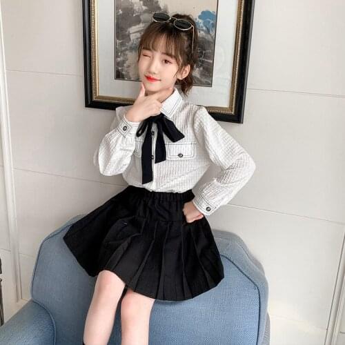 Girls Fashion Suit 2021 Spring And Autumn New College Uniform Girls White Lapel Bow Tie Shirt Black Pleated Skirt Two-piece Suit