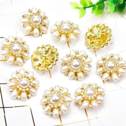 10Pcs Pearl Button 3Cm High-End Round Alloy Glass Buckles Rhinestone Decoration Diy Exquisite Flower Brooch Clothing Accessories