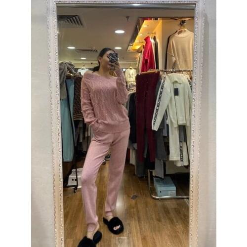2020 Drawstring Casual New Womens 2-piece Suit Hand-beaded Word Shoulder Wool Mink Sweater + Knit Trousers Two-piece Women