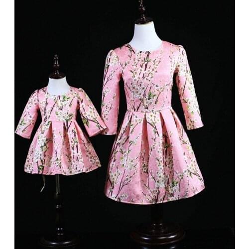 Aiqingsha Mommy and Me Family Matching Mother Daughter Dresses Autumn Coats Flower Mom Daughter Dress Kids Parent Child Outfits