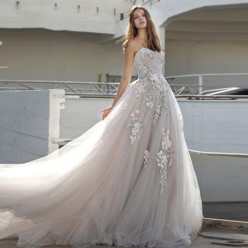 Eightree Wedding Dress 2019 Strapless Appliques A-Line Backless Princess Wedding Gowns Tulle Boho Bride Dress vestido de novia