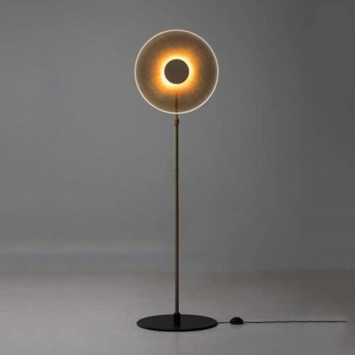 Postmodern minimalist creative living room floor lamp Nordic design sense round acrylic study bedroom model room lamp