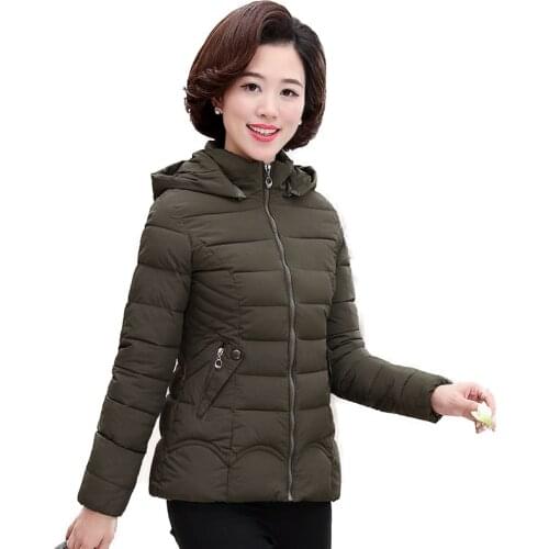Tmiddle-Aged Elderly Cotton Padded Parkas Female 2021 Winter Jacket Padded Outwear Women Short Plus Size Mom Padded Coat A286
