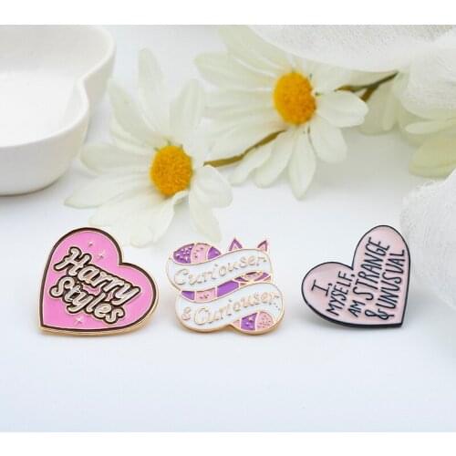 Броши буква на одежду MAOX INYN China At AliExpress