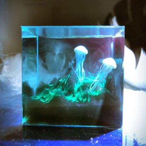 Marine Handmade Ocean Jellyfish Mountain View Mountain Peak Crystal Peripheral Qi Tan Resin Decoration Car Creative Gift