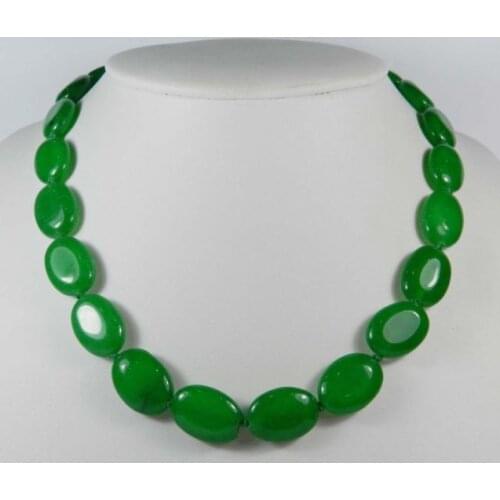 Beautiful 13x18mm knotted Jade necklace 18 inches