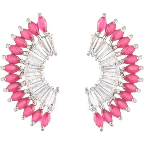Bettyue New Arrival Charming Fan Shape Earring Two Colors Design For Women Fashion Statement Exquisite Zirconia Ornament