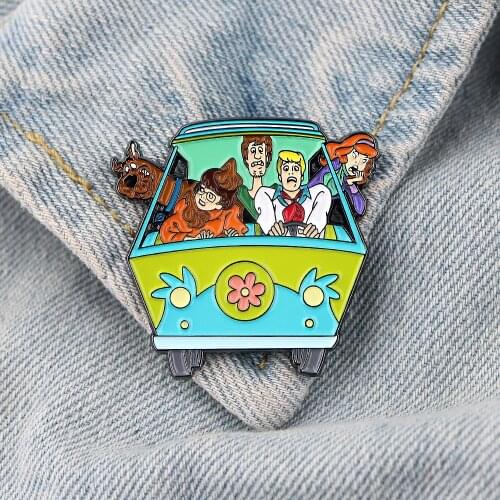 YA257 Cartoon Pin Funny Design Brooch Badge Humorous Cute Cartoon Fans Gift Jewelry Backpack