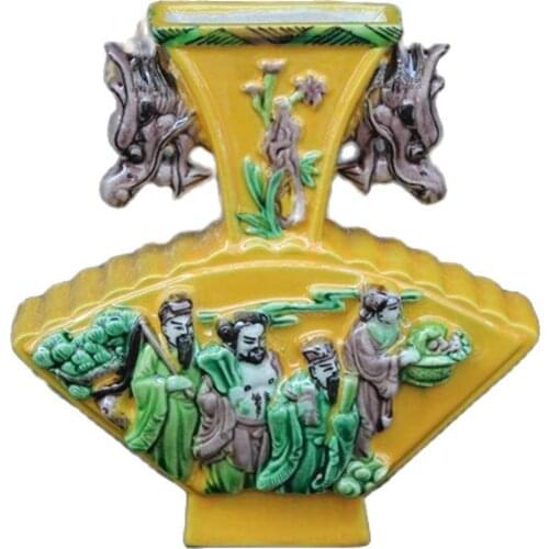 Chinese old porcelain Qingsu three-color relief figure Baxian tu vase
