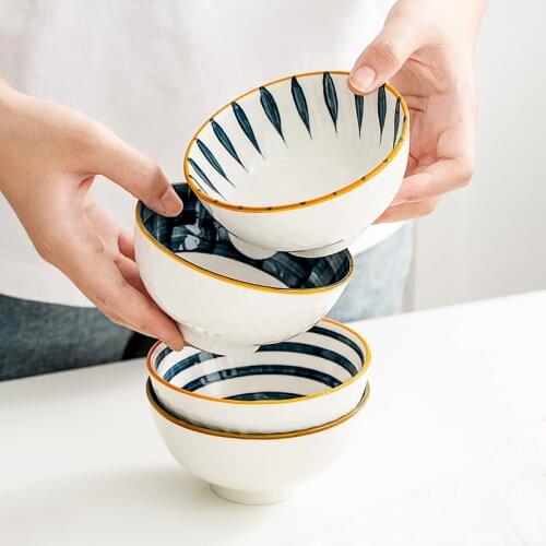 1PCS 4.5Inch Japanese Bone China Rice Bowl Simple Instant Noodle Bowl Porcelain Breakfast Bowl Household Reusable Ceramic Bowl