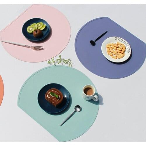 Tableware Silicone Placemat Waterproof Washable Heat Insulation Bowl Coaster Table Mat for Dining Table Kitchen Accessories