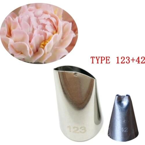 2pcs Nozzles Two Hole Line Drawing Nozzles Stave Sheet Music Cake Baking Decorating Noodles Pastry Icing Piping Flower Stamen