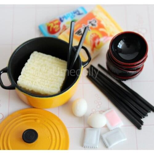 Cute Mini 1:12 Scale Dollhouse Miniature Instant Noodles Bowl Pot Cooking Set for Barbies Blyth Doll Food Kids Kitchen Toy