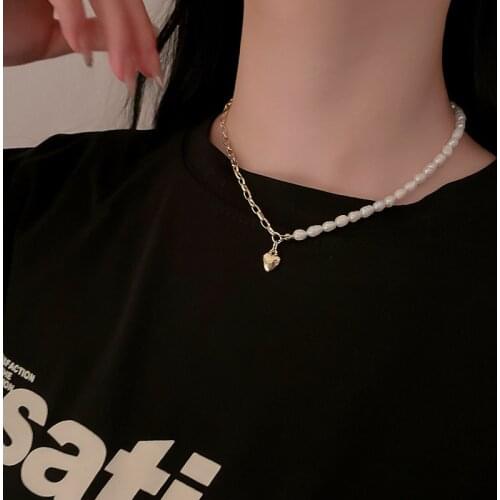 Vintage Baroque Irregular Pearl Chains Necklace 2021 Geometric Love Pendant Necklaces for Women Punk Jewelry