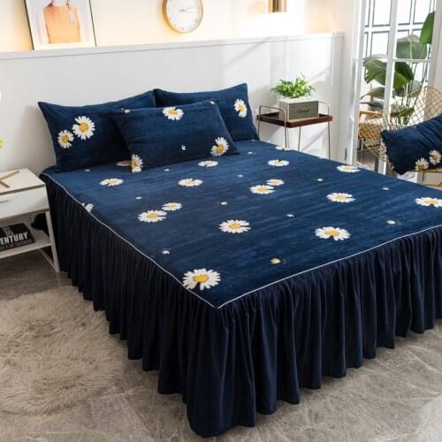 Soft Milk Velvet Bed Skirt Bed Mattress Protective Cover Warm Queen King Size Sheets Bedspreads Home Hotel Decor