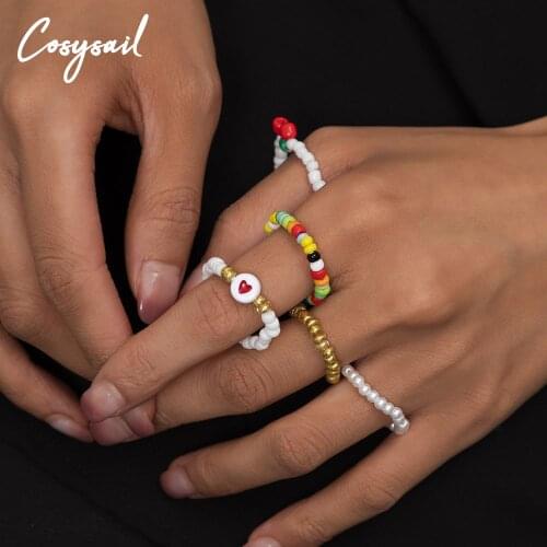 Cosysail 5Pcs/Set Bohemian Bead Rings Set Multi Color Love Heart Rice Beads Rings for Female Fresh Style Ring Elastic Adjustable