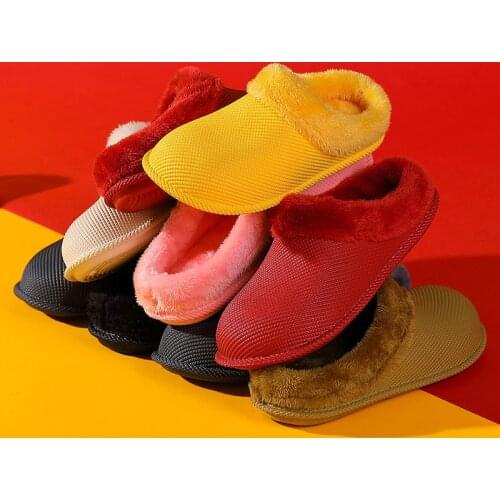 Pavuvu Footwear