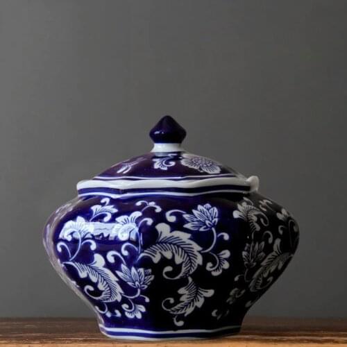 Octagonal Blue and White Porcelain Jingdezhen Ceramic Storage Tank Decorative Arrangement Tea Cans Snack Cans
