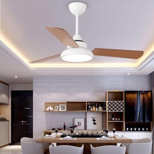 Ceiling Fans 220V Wooden Nordic Industrial Wind Ceiling Fans With Lights 42 Inch Blades Cooling Fans Remote Dimming Fan Lamp